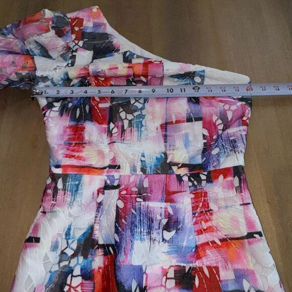 Dress The Population Gabriella Lace One-Shoulder Broderie Anglaise Dress‎ XS - Picture 5 of 14